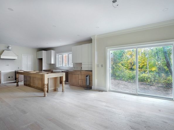 54 Woodland Rd, Scituate MA 02066