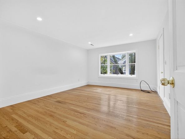 550 E 5th Street, Boston MA 02127