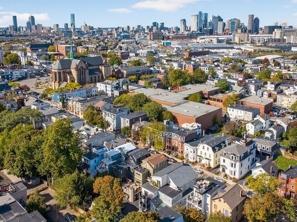 550 E 5th Street, Boston MA 02127