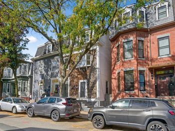 550 E 5th Street