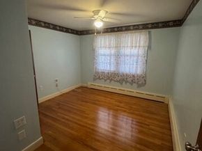 21 Trinity Ave, Worcester MA 01605