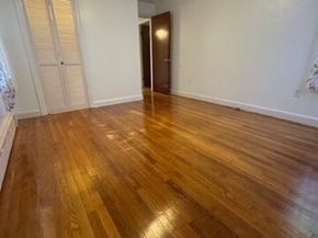 21 Trinity Ave, Worcester MA 01605