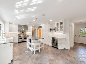 56 Ledgeways, Wellesley MA 02481
