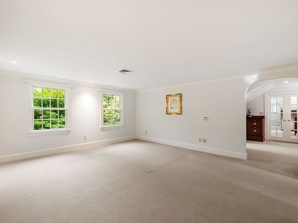 56 Ledgeways, Wellesley MA 02481