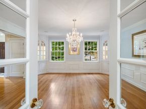 56 Ledgeways, Wellesley MA 02481