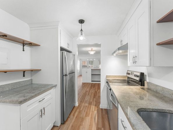 5 Elm St 1, Acton MA 01720
