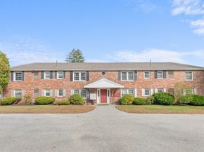 5 Elm St 1, Acton MA 01720