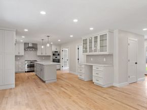 96 Middlesex Ave, Wilmington MA 01887