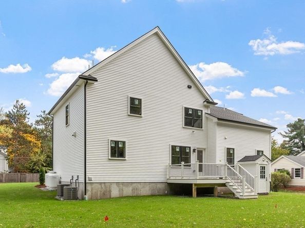 96 Middlesex Ave, Wilmington MA 01887