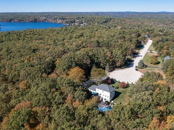 45 Douglas Hill Way, Douglas MA 01516