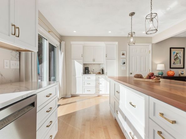 45 Douglas Hill Way, Douglas MA 01516