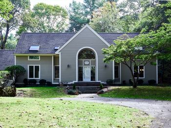 375 Atherton