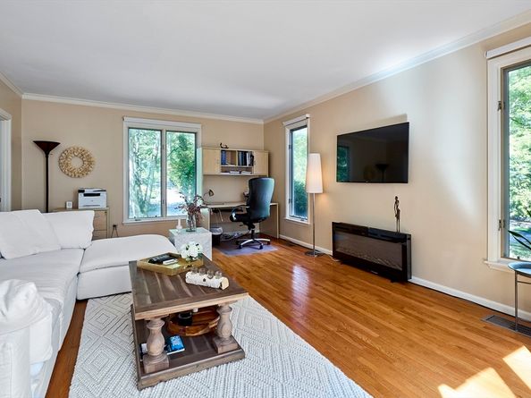 375 Atherton, Milton MA 02186