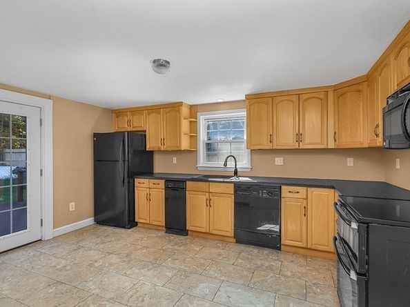 436 Center St, Hanover MA 02339