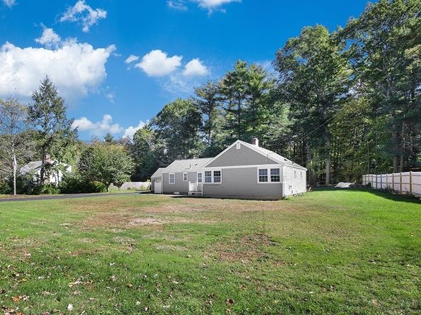 436 Center St, Hanover MA 02339