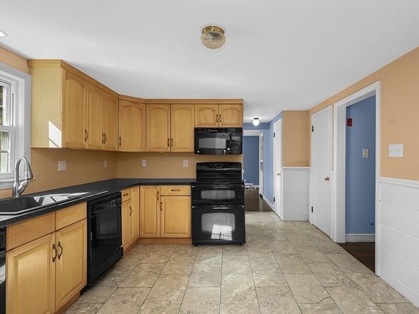 436 Center St, Hanover MA 02339