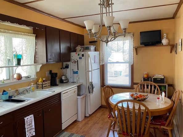 79 Laurel St, Lynn MA 01905