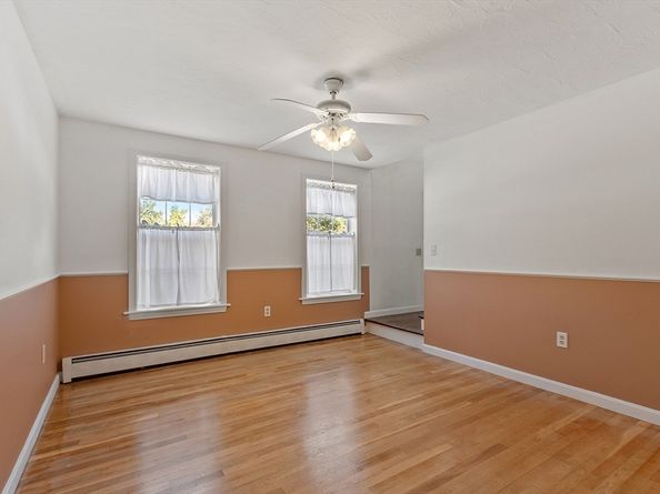 53 Bridlecross Rd, Leominster MA 01453