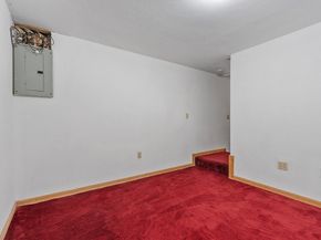 53 Bridlecross Rd, Leominster MA 01453