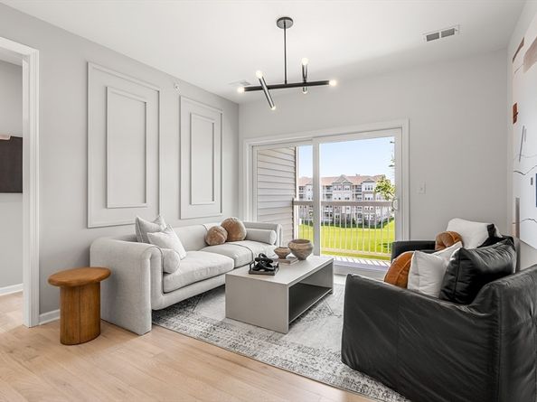 320 Martins Landing 2410, North Reading MA 01864