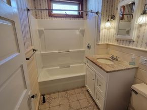 11 Hockanum Way, Worcester MA 01606