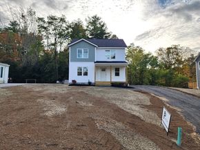 27 Cottage St, Winchendon MA 01475