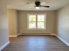 27 Cottage St, Winchendon MA 01475