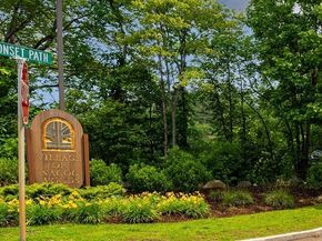 601 Old Stone Brook 601, Acton MA 01718