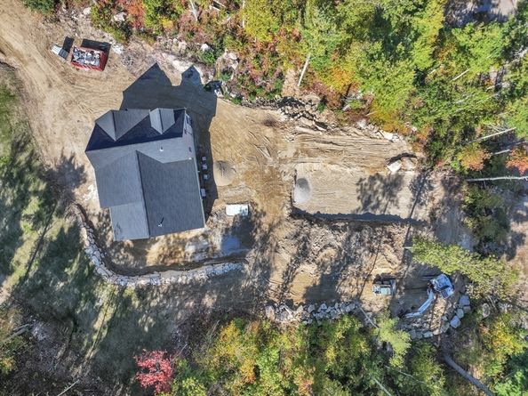18 Lakeshore Drive, Douglas MA 01516
