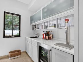18 Middlesex St, Winchester MA 01890