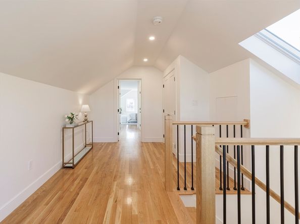 73 Foster Rd. 2, Belmont MA 02478