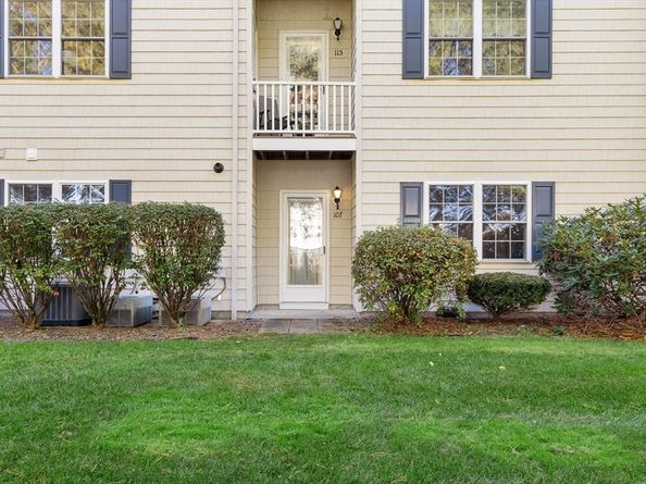 107 Eagle  Drive 107, Tewksbury MA 01876