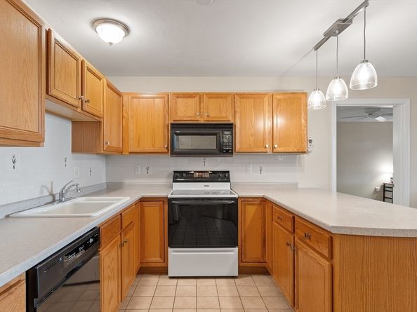 107 Eagle  Drive 107, Tewksbury MA 01876