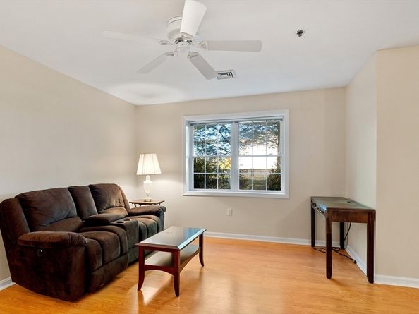 107 Eagle  Drive 107, Tewksbury MA 01876