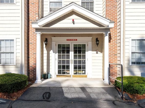 107 Eagle  Drive 107, Tewksbury MA 01876