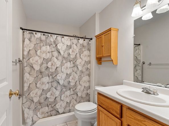 107 Eagle  Drive 107, Tewksbury MA 01876