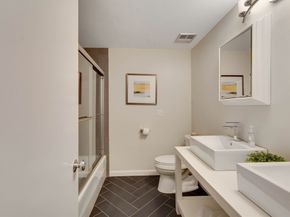 134 Chestnut Circle 134, Lincoln MA 01773