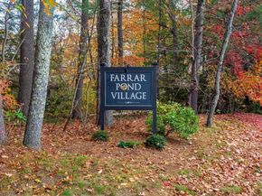 134 Chestnut Circle 134, Lincoln MA 01773