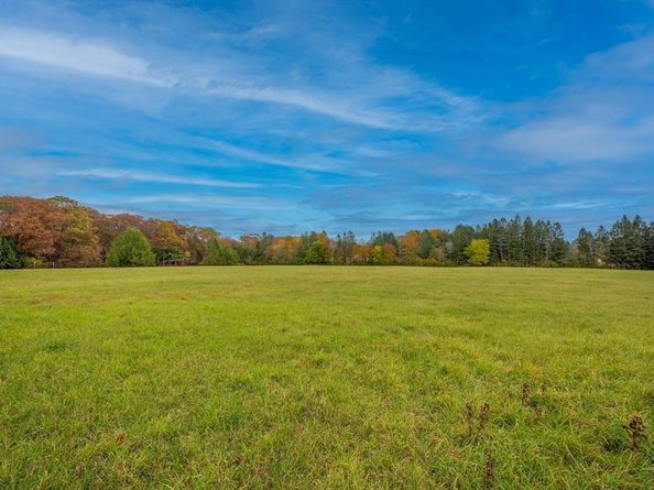 134 Chestnut Circle 134, Lincoln MA 01773