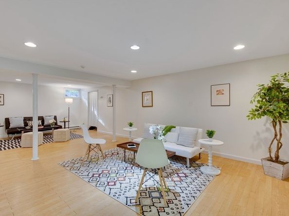 134 Chestnut Circle 134, Lincoln MA 01773