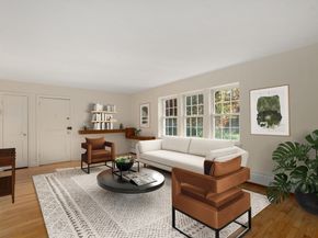 33 Hammond Pond Pkwy 2, Newton MA 02467