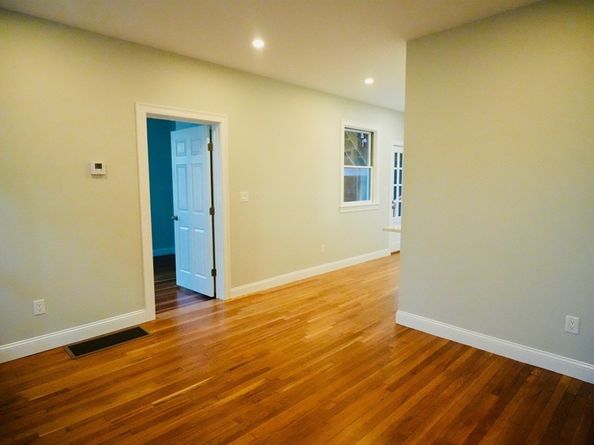 59 7th 1, Cambridge MA 02141