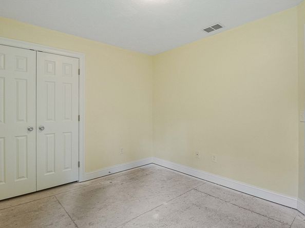 14 Welch Ave A, Rutland MA 01543