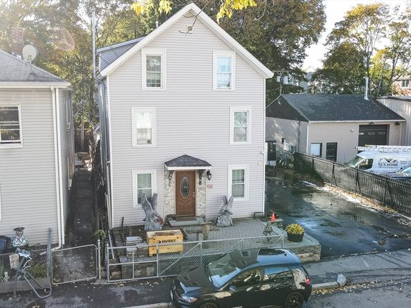 20 Washburn St, Worcester MA 01610