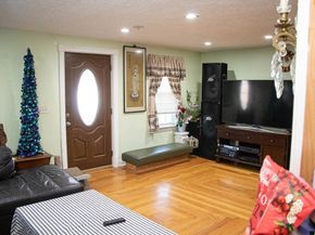 20 Washburn St, Worcester MA 01610