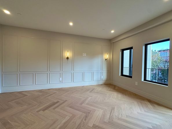 219 Saratoga Street 2, Boston MA 02128