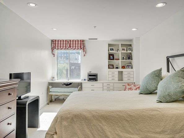 6 Canal Park 602, Cambridge MA 02141