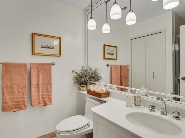 6 Canal Park 602, Cambridge MA 02141