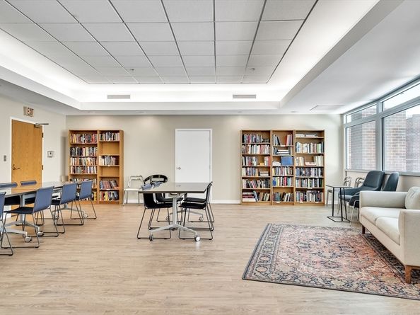 6 Canal Park 602, Cambridge MA 02141