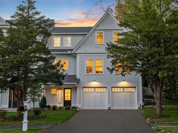 30 Meriam Street 30, Lexington MA 02420
